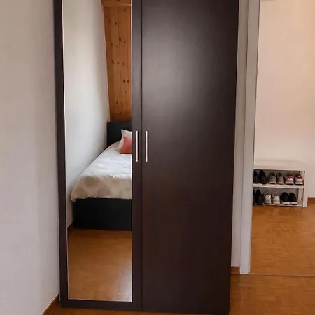 Vevey Lake Room